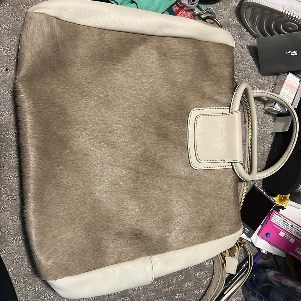 HOBO Shelia Medium Satchel